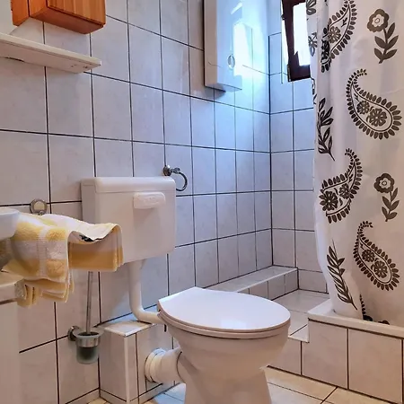 Bijelic 3* Šilo